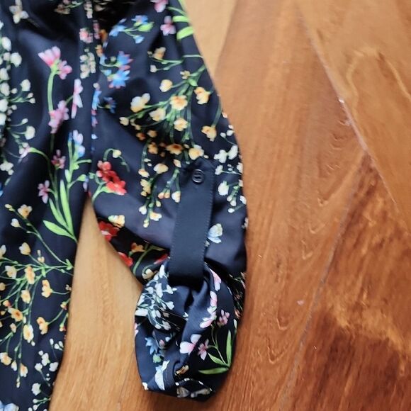 Alice + Olivia Black Lace Detail Top -100% Silk - Women's Size Small - Picture 4 of 6